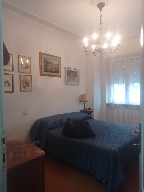 appartamento in vendita a Carrara in zona Marina di Carrara