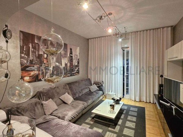 casa indipendente in vendita a Carrara in zona Battilana