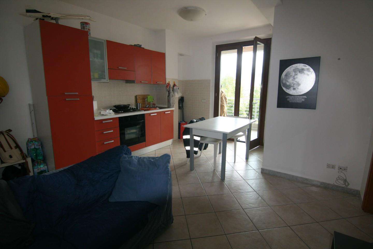 appartamento in vendita a Carrara in zona Marina di Carrara