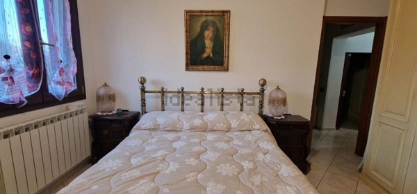 appartamento in vendita a Carrara in zona Sorgnano