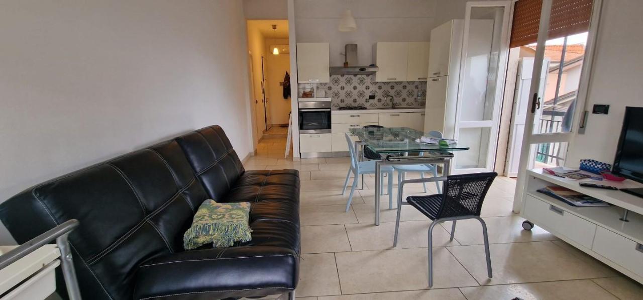 appartamento in vendita a Carrara in zona Marina di Carrara
