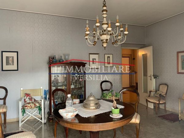 appartamento in vendita a Carrara in zona Centro Città