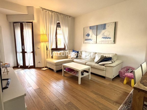 appartamento in vendita a Carrara in zona Marina di Carrara
