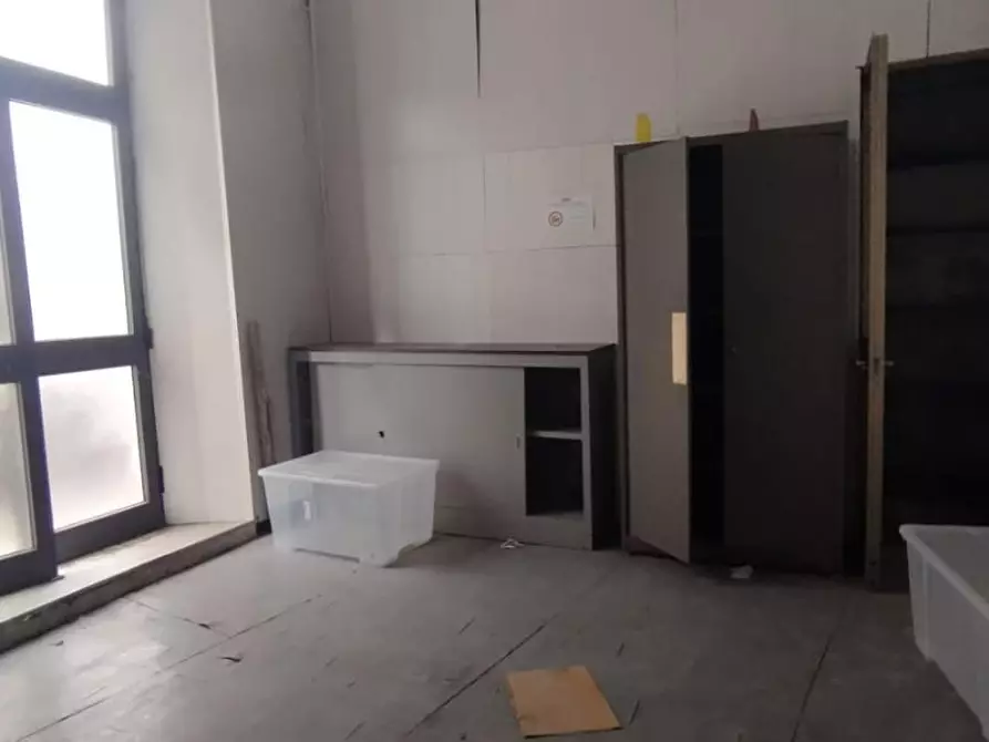 ufficio in vendita a Carrara