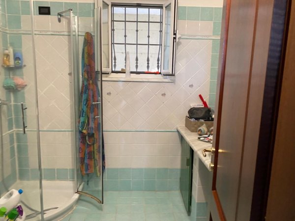 casa indipendente in vendita a Carrara in zona Centro Città