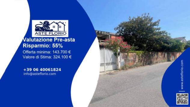 casa indipendente in vendita a Carrara in zona Marina di Carrara