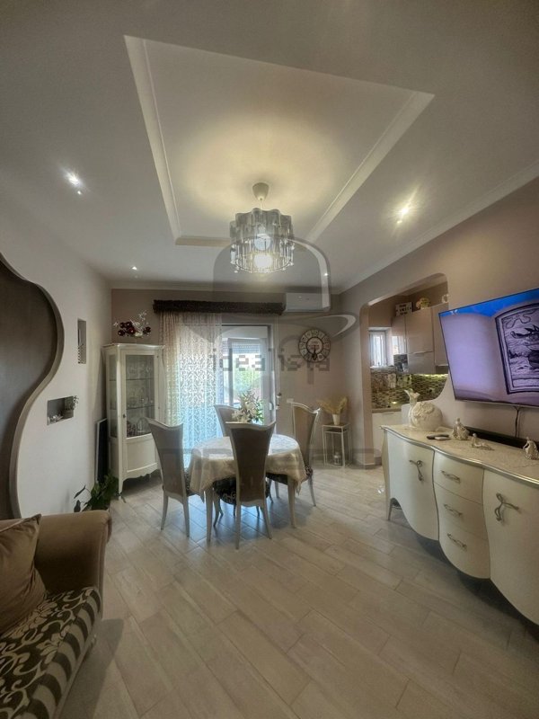 appartamento in vendita a Carrara