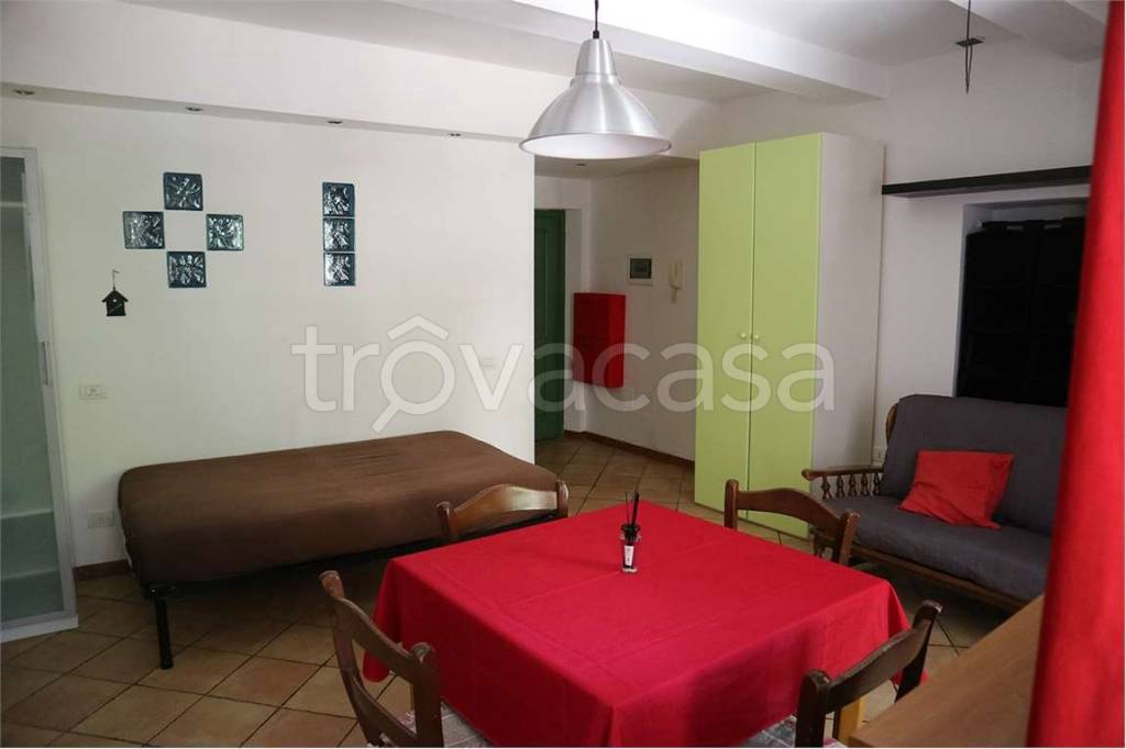 appartamento in vendita a Carrara in zona Centro Città