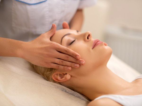 negozio in vendita a Carrara