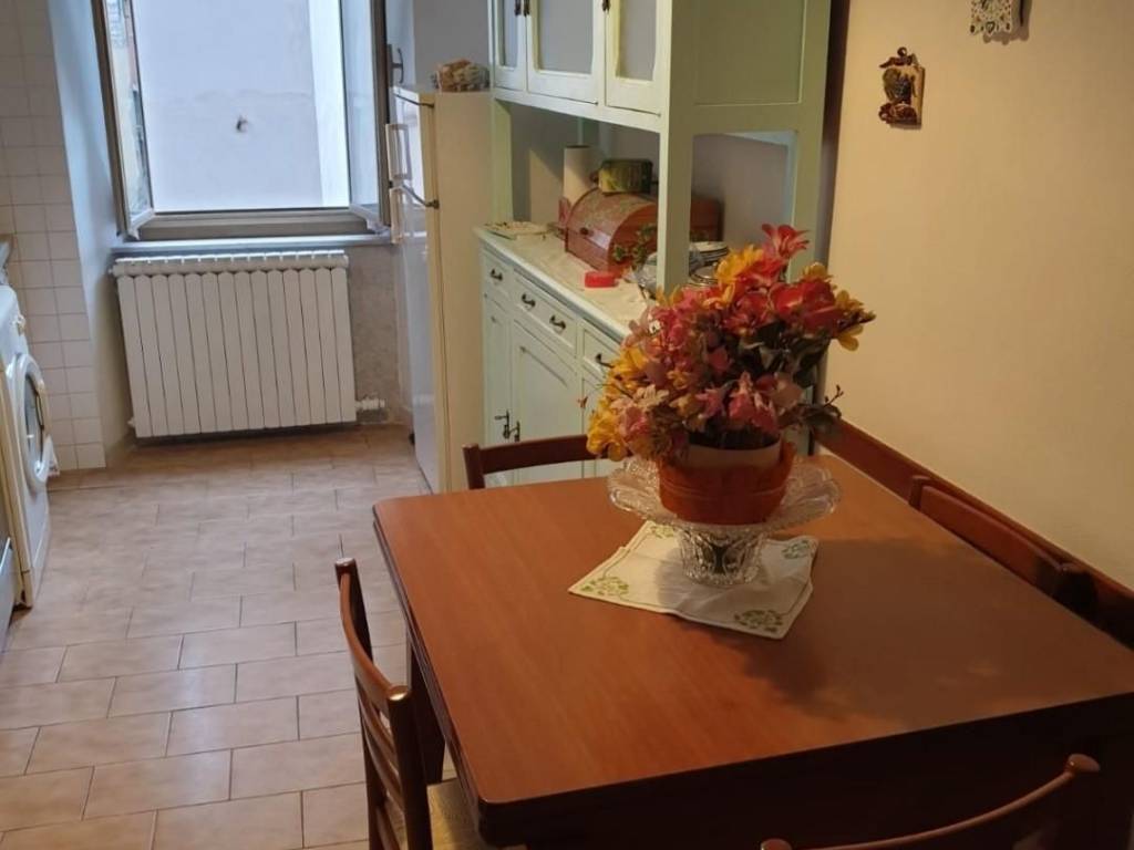 appartamento in vendita a Carrara