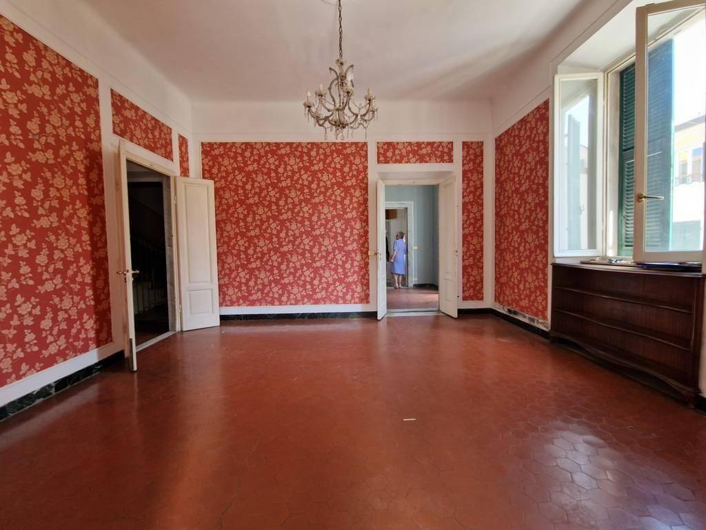 appartamento in vendita a Carrara