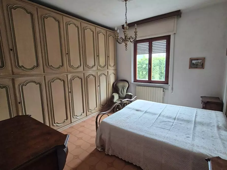 appartamento in vendita a Carrara in zona Marina di Carrara