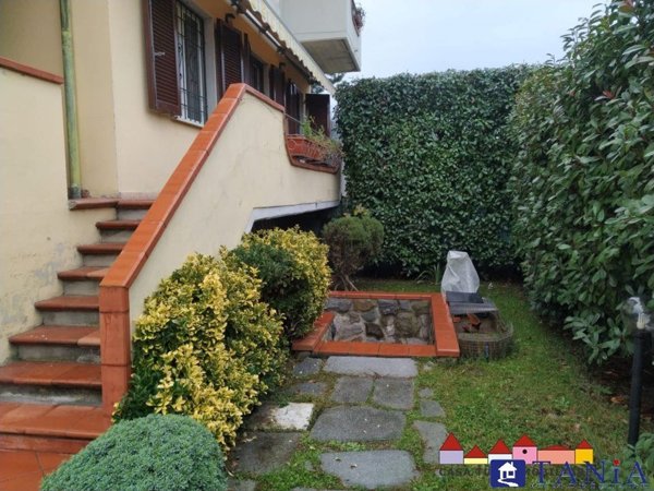 appartamento in vendita a Carrara