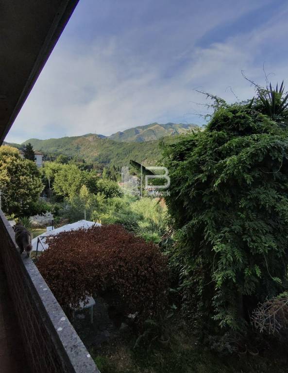 appartamento in vendita a Carrara in zona Centro Città