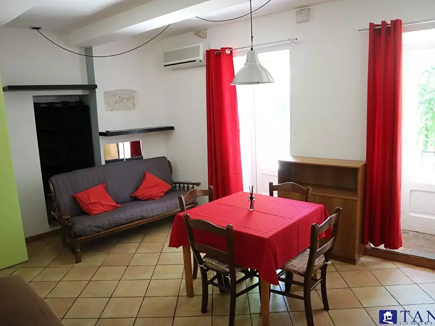 appartamento in vendita a Carrara in zona Centro Città
