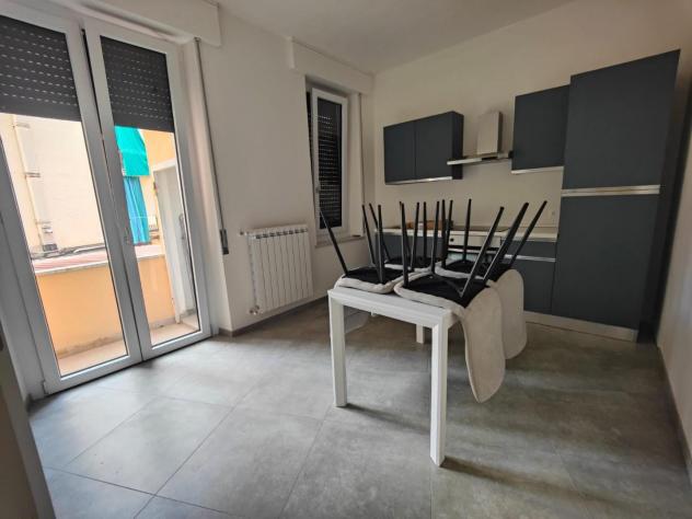 appartamento in vendita a Carrara in zona Centro Città