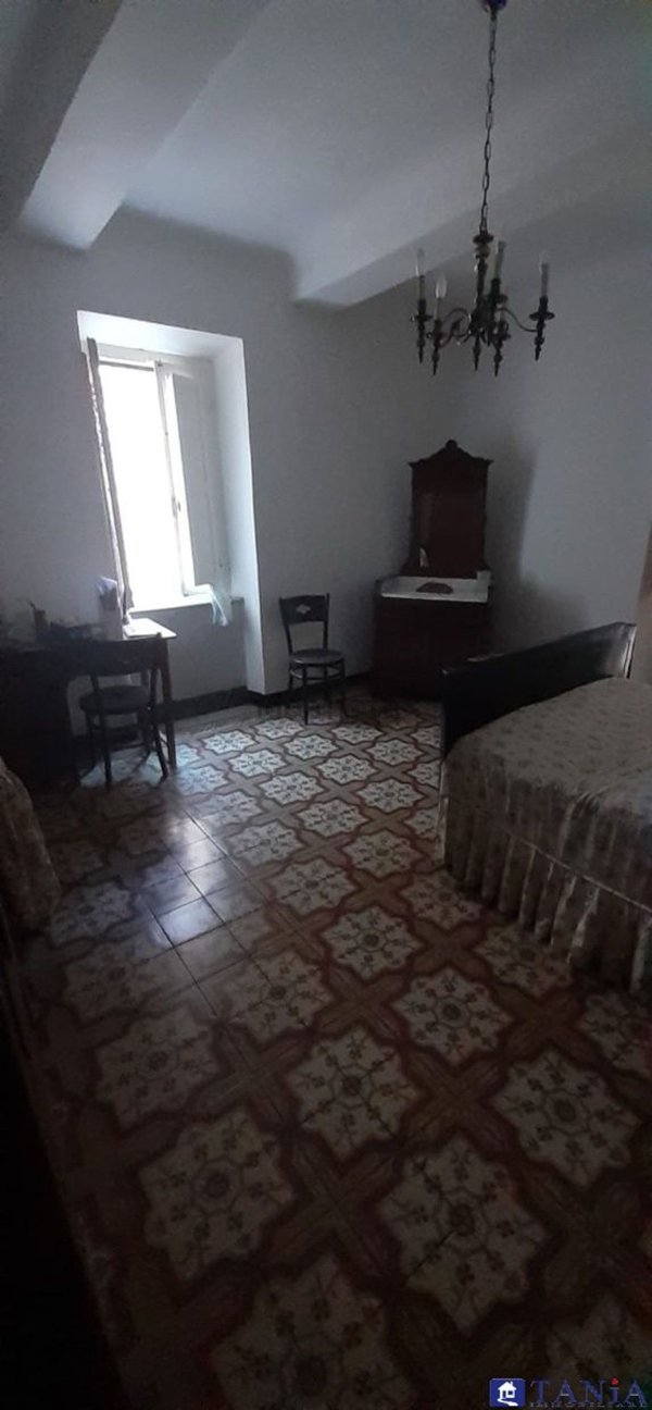 casa indipendente in vendita a Carrara in zona Codena