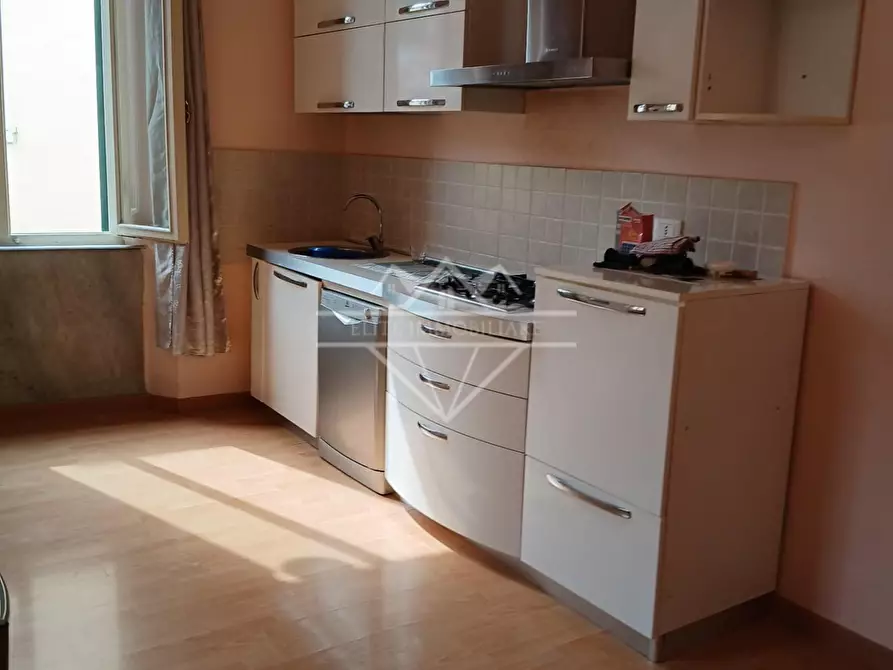 appartamento in vendita a Carrara