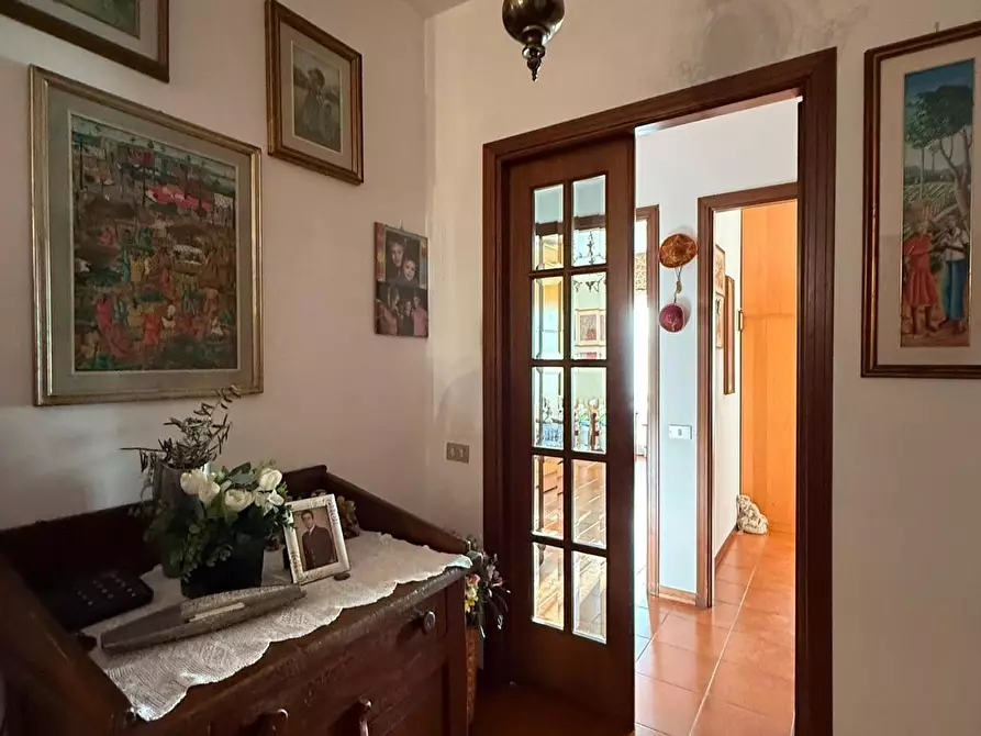 appartamento in vendita a Carrara in zona Marina di Carrara
