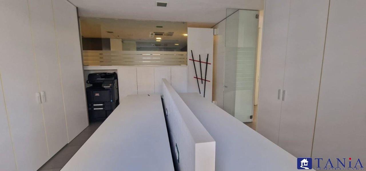 appartamento in vendita a Carrara in zona Marina di Carrara