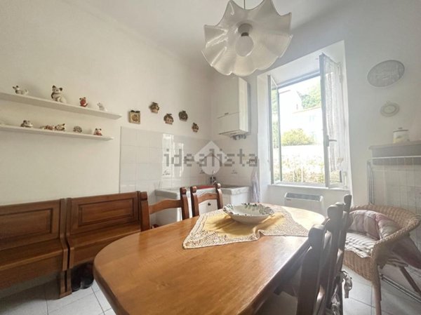 appartamento in vendita a Carrara in zona Gragnana