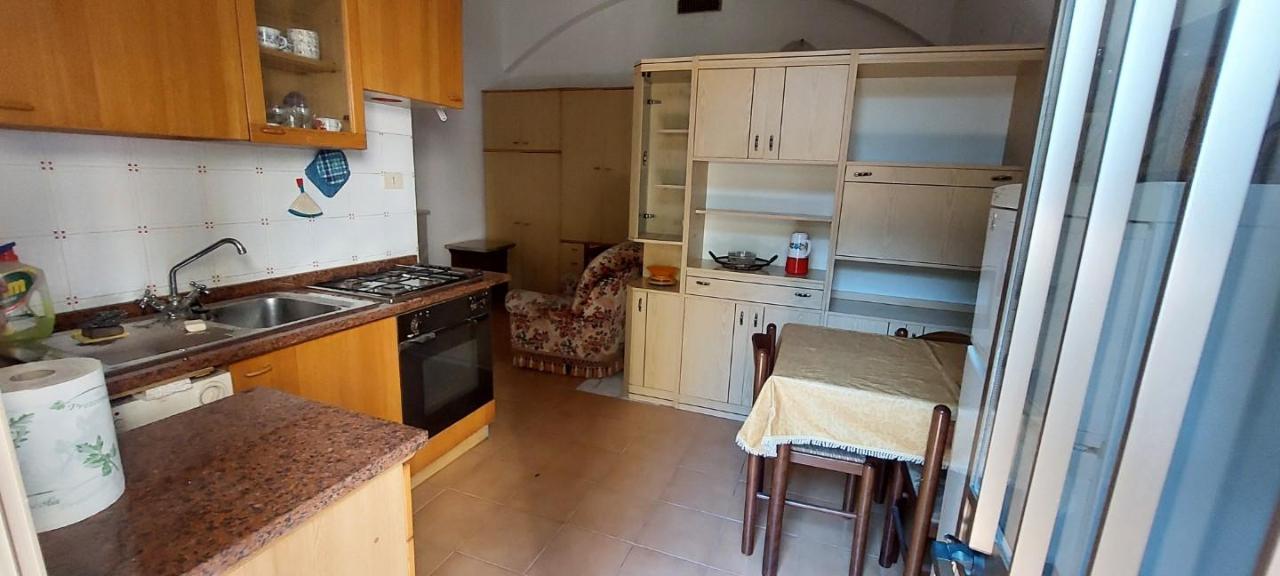 appartamento in vendita a Carrara in zona Centro Città