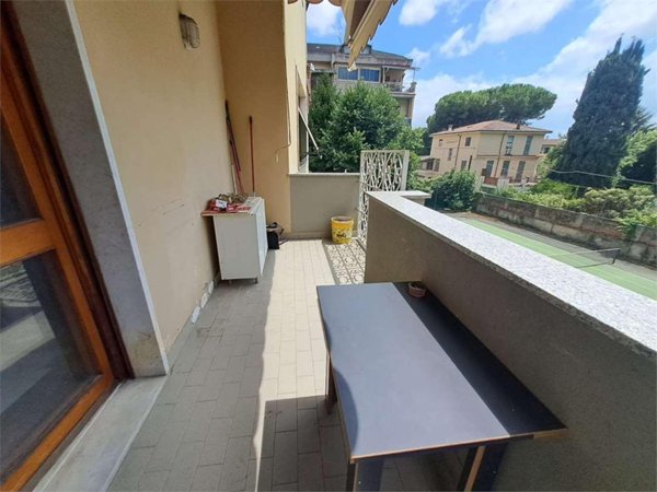 appartamento in vendita a Carrara in zona Colonnata