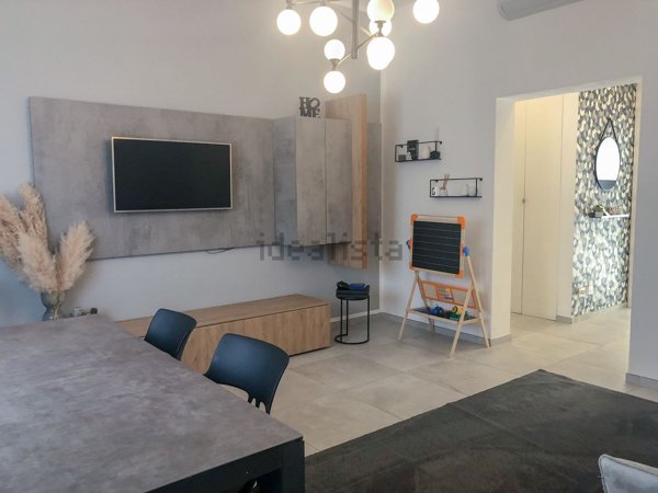 appartamento in vendita a Carrara in zona Centro Città