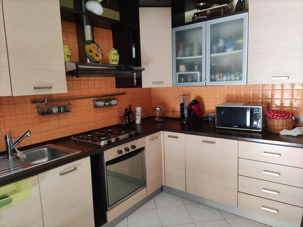 appartamento in vendita a Carrara in zona Bedizzano