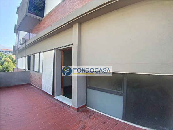 appartamento in vendita a Carrara in zona Marasio