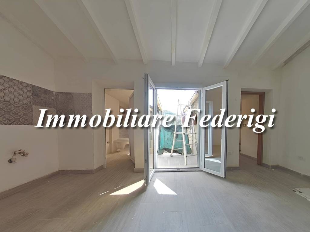 appartamento in vendita a Carrara