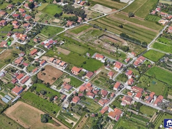 casa indipendente in vendita a Carrara in zona Battilana