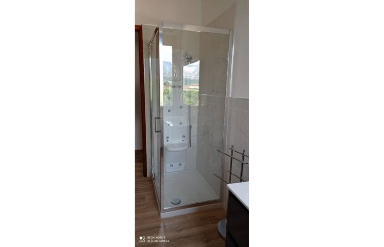 appartamento in vendita a Carrara in zona Marina di Carrara