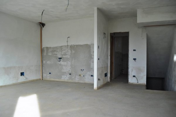 appartamento in vendita a Carrara in zona Marina di Carrara