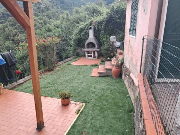 appartamento in vendita a Carrara in zona Sorgnano