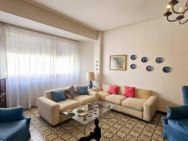 appartamento in vendita a Carrara