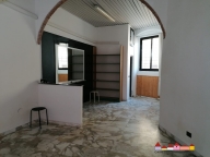 negozio in vendita a Carrara