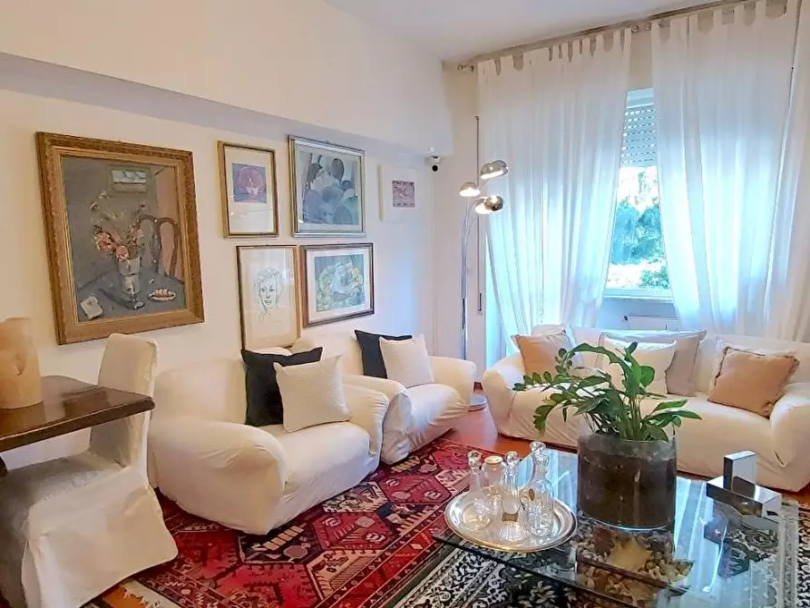appartamento in vendita a Carrara