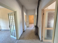 appartamento in vendita a Carrara in zona Codena
