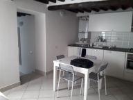 appartamento in vendita a Carrara in zona Centro Città