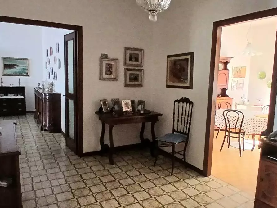 appartamento in vendita a Carrara