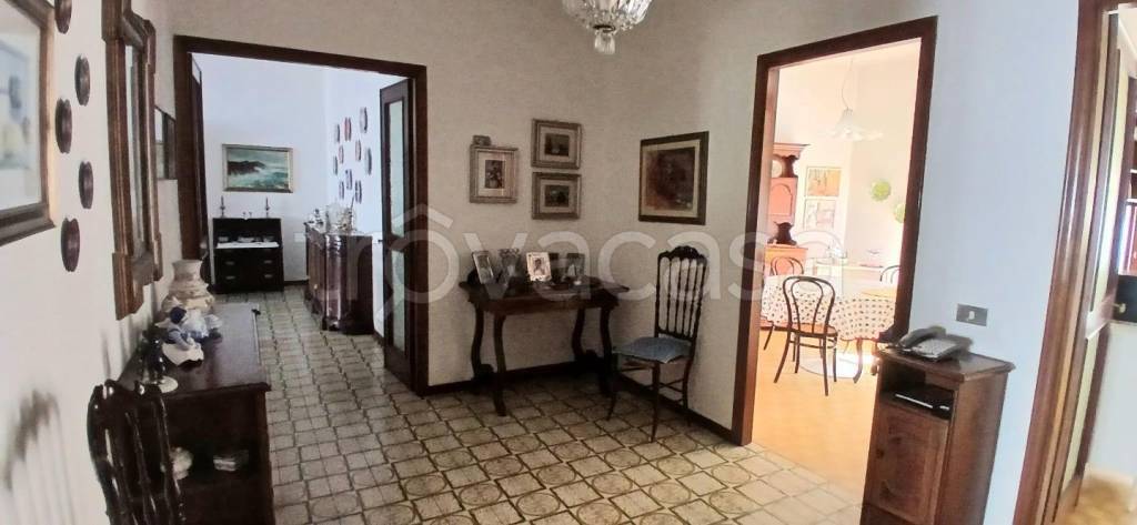 appartamento in vendita a Carrara