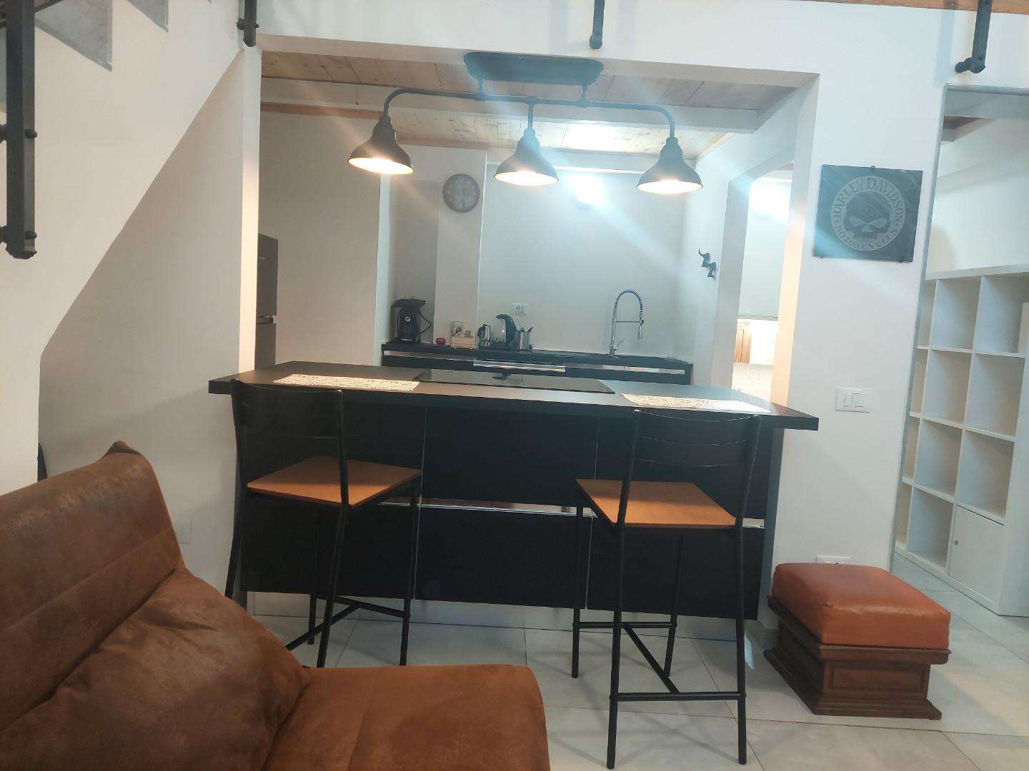 ufficio in vendita a Carrara in zona Marina di Carrara