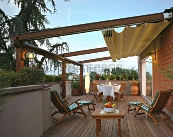 appartamento in vendita a Carrara in zona Avenza