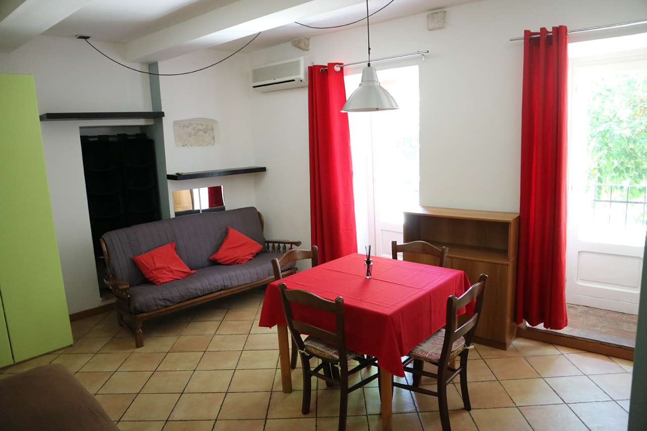appartamento in vendita a Carrara in zona Centro Città