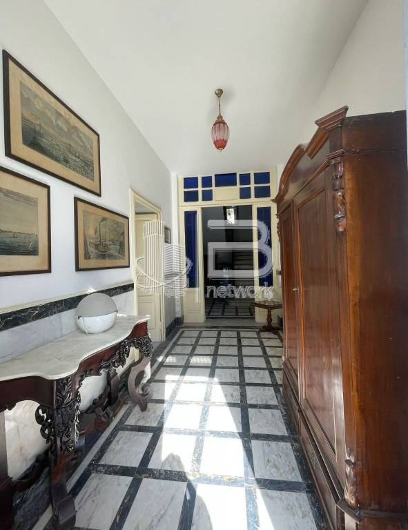 casa indipendente in vendita a Carrara in zona Marina di Carrara