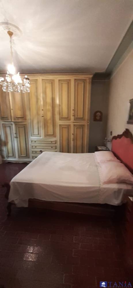 appartamento in vendita a Carrara in zona Fabbrica