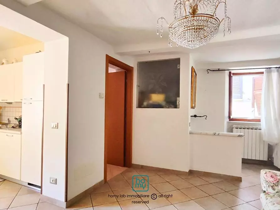 casa semindipendente in vendita a Carrara in zona Gragnana