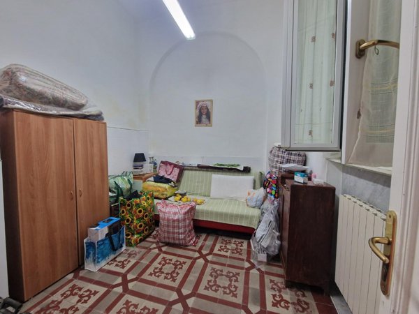 appartamento in vendita a Carrara in zona Miseglia
