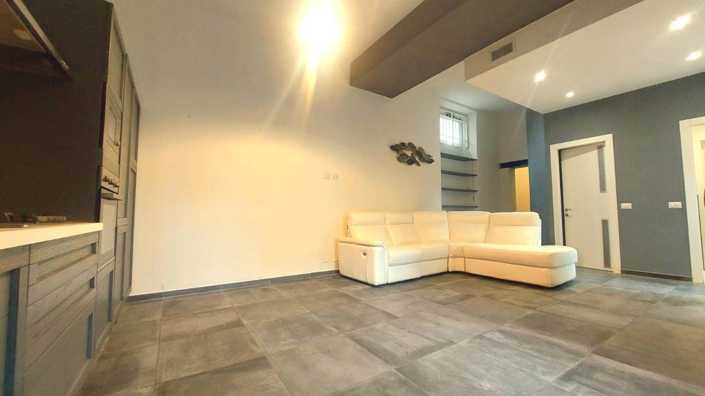casa indipendente in vendita a Carrara in zona Marina di Carrara